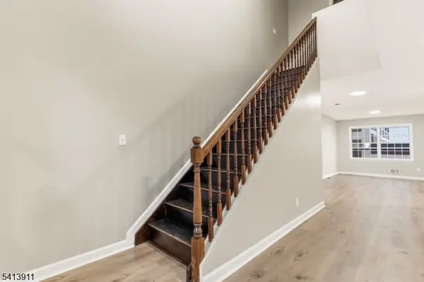 18 E Kinney St, Newark City, NJ 07102