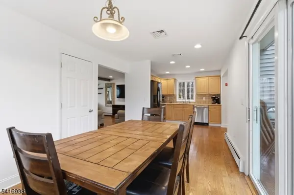 27 Schwarz Blvd, Jefferson Twp., NJ 07849