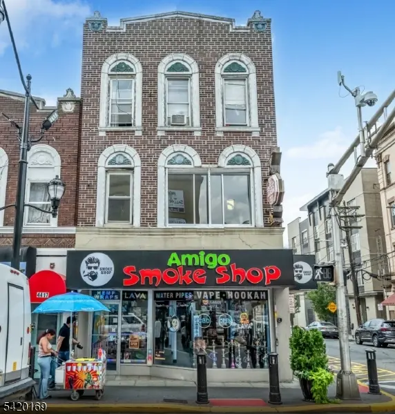 4419 Bergenline Ave, Union City, NJ 07087