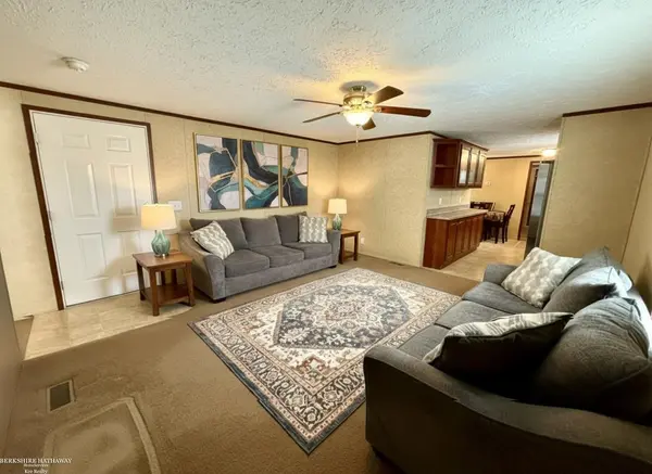 4539 Carlton RD, Sterling Heights, MI 48310