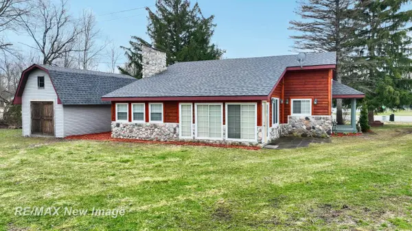 13280 N Saginaw RD, Vienna Twp, MI 48420