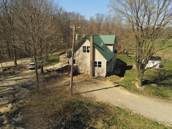 1024 23 Mile RD, Clarendon Twp, MI 49245