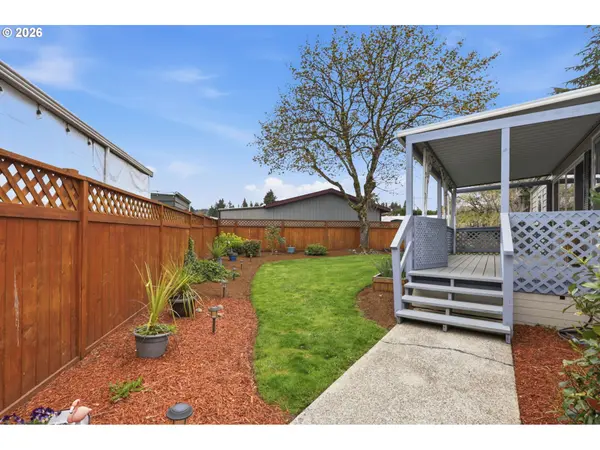 13640 SE HIGHWAY 212 #23, Clackamas, OR 97015