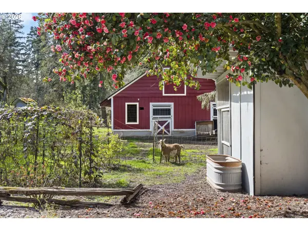 22305 NE ILAFERN LN, Dundee, OR 97115