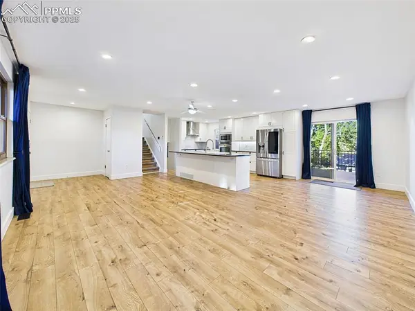 5040 Escapardo WAY, Colorado Springs, CO 80917