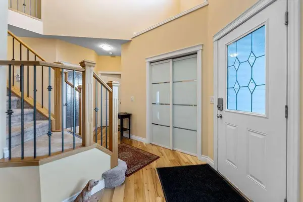 115 Kincora VW NW, Calgary, AB T3R 1M3