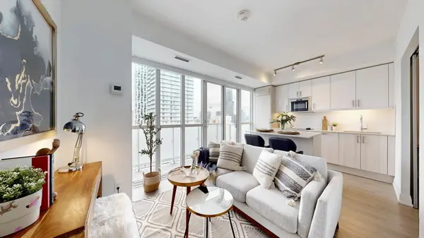 77 Mutual ST #3605, Toronto C08, ON M5B 0B9