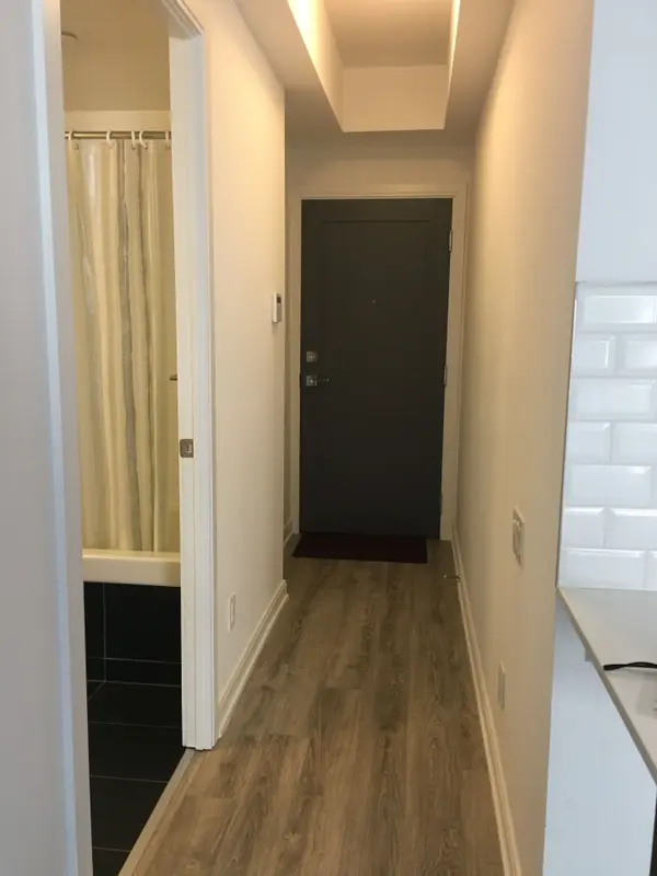 42 Charles ST E #3405, Toronto C08, ON M4Y 1T1