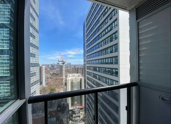 77 Mutual ST #2301, Toronto C08, ON M5B 2A9