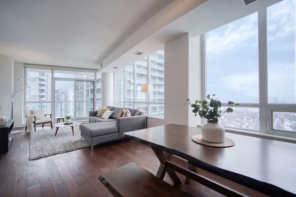 70 Forest Manor RD #2006, Toronto C15, ON M2J 0A9