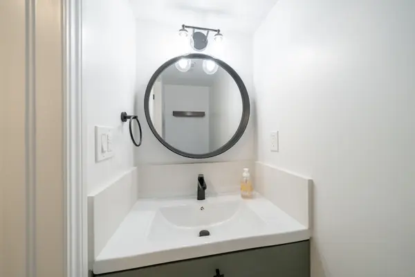 22 Yucatan RD #Lower, Toronto C15, ON M2H 2K8