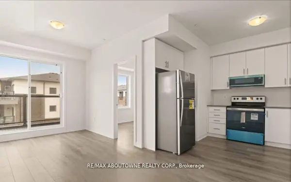 1695 Dersan ST #220, Pickering, ON L1V 2P8