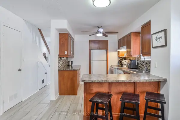 4 Paradise BLVD #5, Ramara, ON L0K 1B0