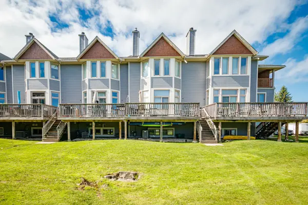 28 Starboard RD, Collingwood, ON L9Y 5C8