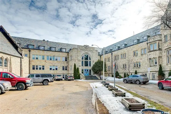 1121 College DRIVE, Saskatoon, SK S7N 0W3