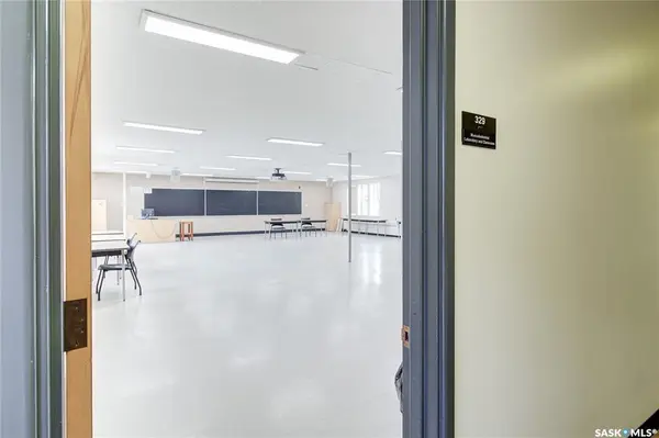 1121 College DRIVE, Saskatoon, SK S7N 0W3