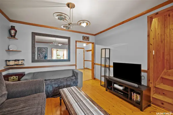 546 7th STREET E, Prince Albert, SK S6V 0S5