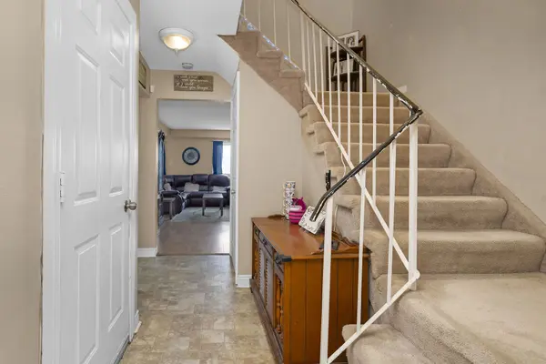 100 Century DR #19, Orangeville, ON L9W 4L3