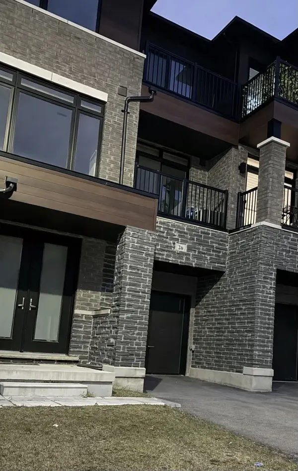 26 Haydrop RD, Brampton, ON L6P 4P2