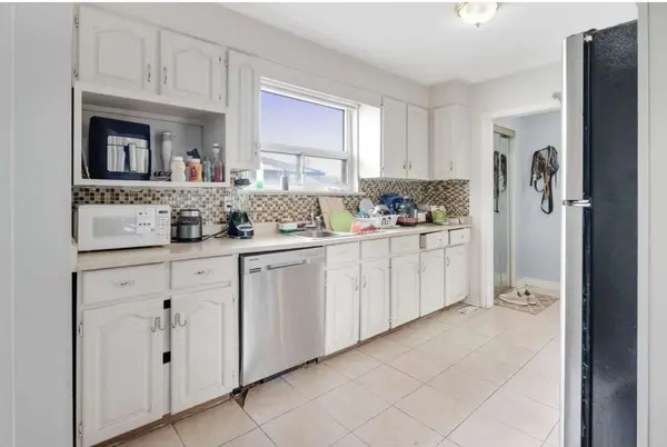 46 Flamingo CRES, Brampton, ON L6T 2G5