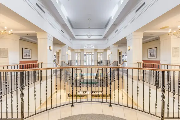 710 Humberwood BLVD #2002, Toronto W10, ON M9W 7J5