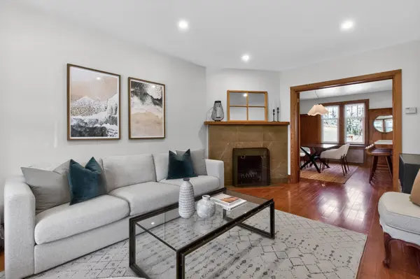 139 Evans AVE, Toronto W02, ON M6S 3V9