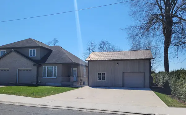 36 Spruce ST W, Aylmer, ON N5H 3J4