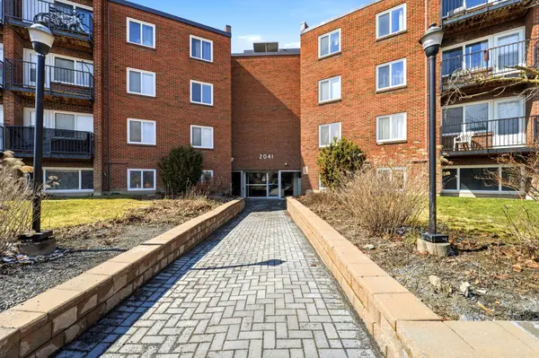 2041 Arrowsmith DR #308B, Beacon Hill North - South And Area, ON K1J 7V7