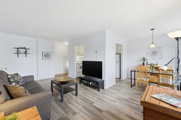 2041 Arrowsmith DR #308B, Beacon Hill North - South And Area, ON K1J 7V7