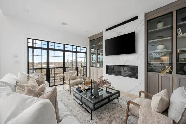 862 White Pine ST, London North, ON N6G 3X9