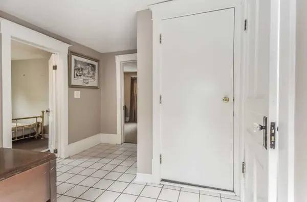 153 ST ANDREWS ST, Cambridge, ON N1S 1N2