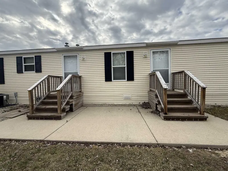 4539 Carlton RD, Sterling Heights, MI 48310