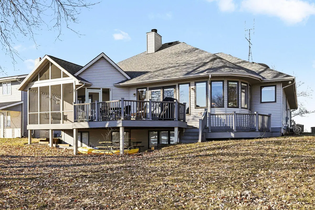 1056 Bayview DR, Kinderhook Twp, MI 49036