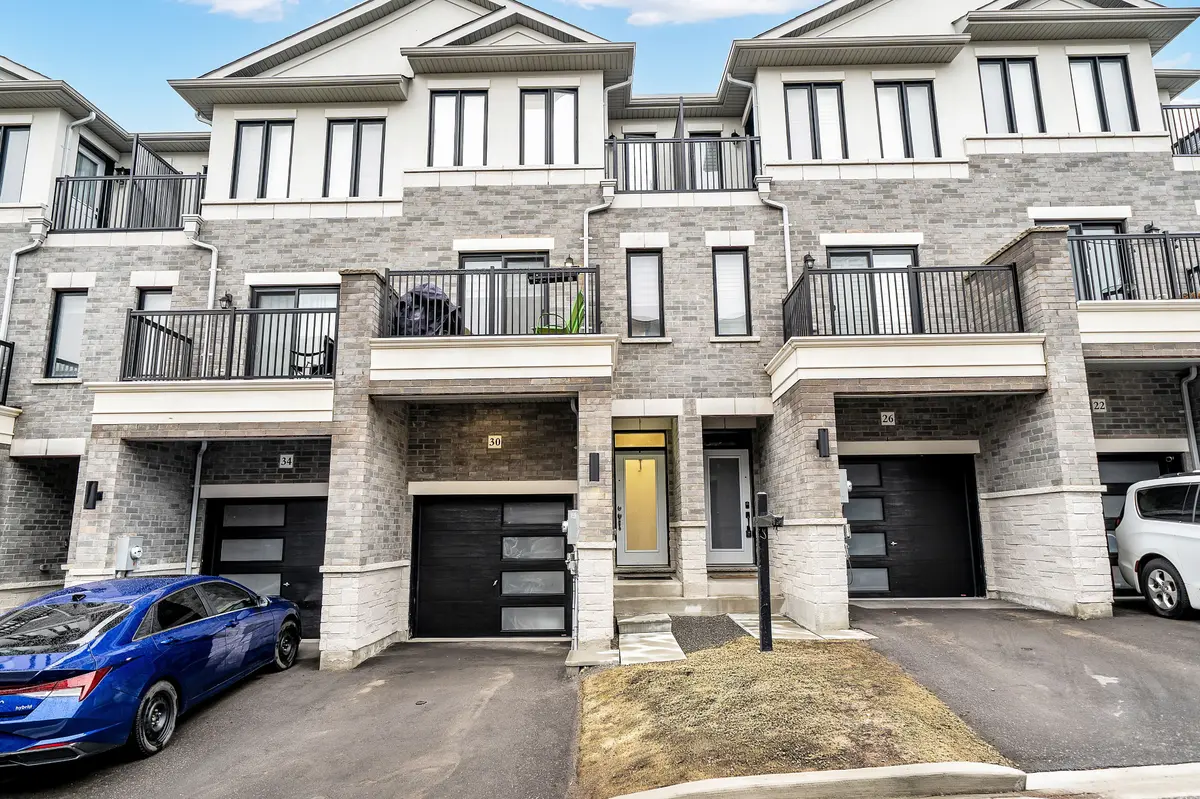 30 Gerry Henry LN, Clarington, ON L1E 0L8