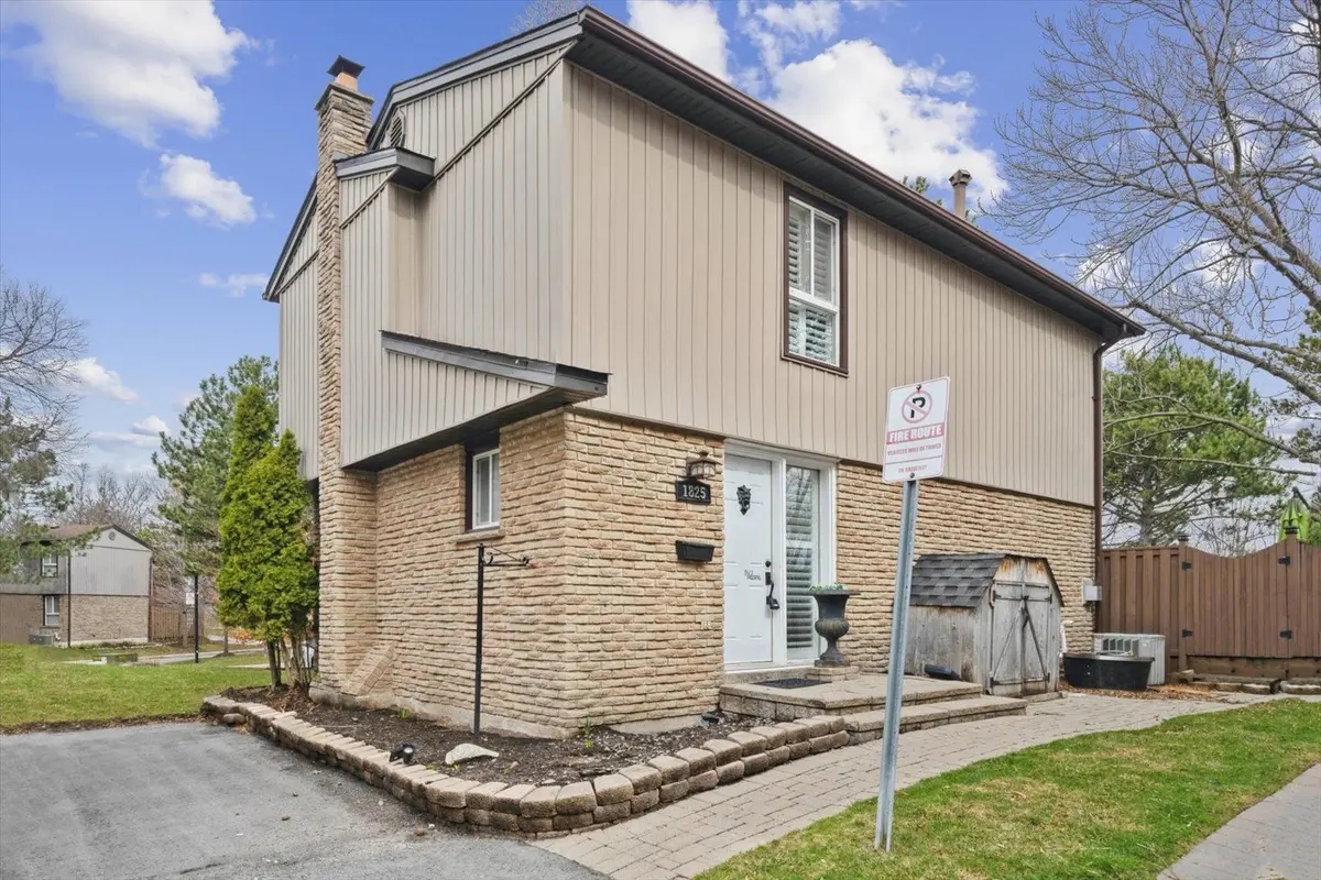 1825 Hyde Mill CRES, Mississauga, ON L5N 0A7