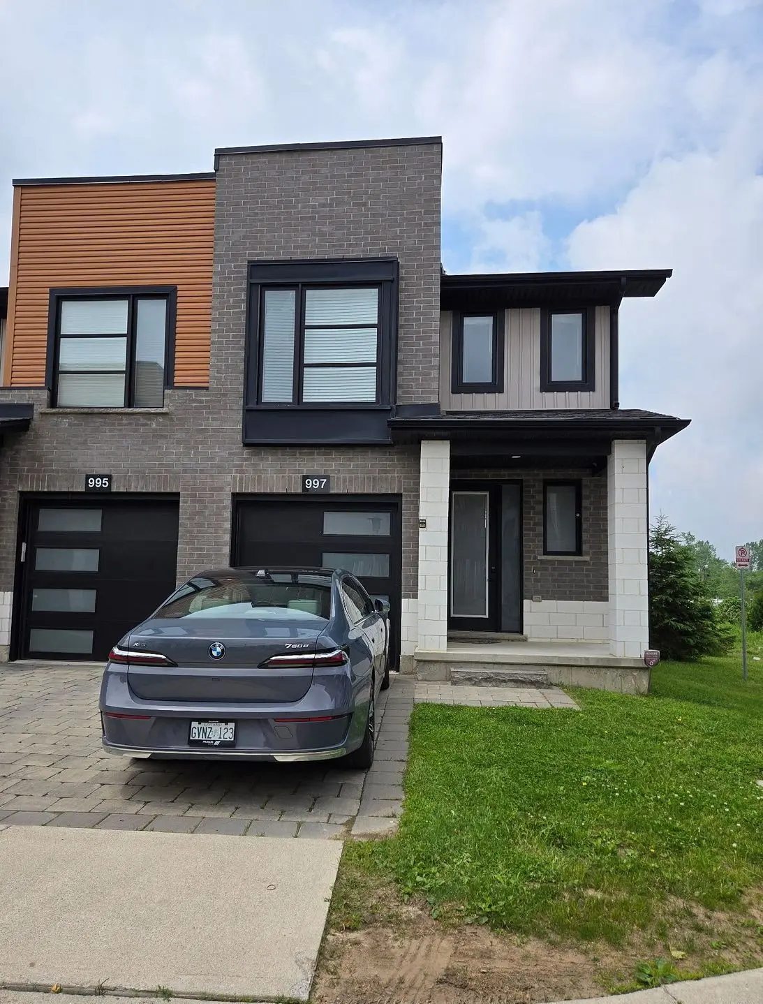 997 West Village SQ, London North, ON N6G 0J7