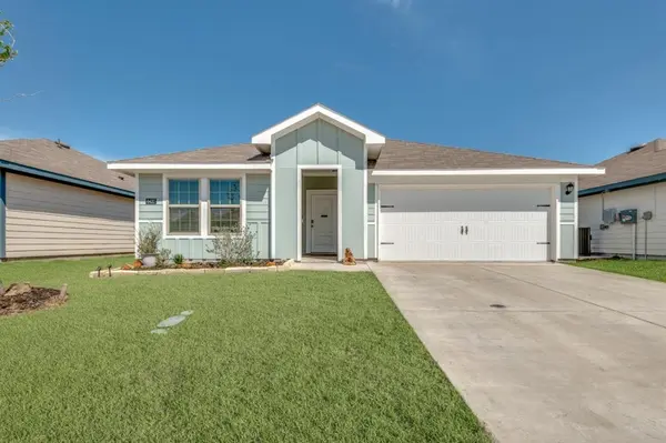 6427 Whitecap Drive, Princeton, TX 75407