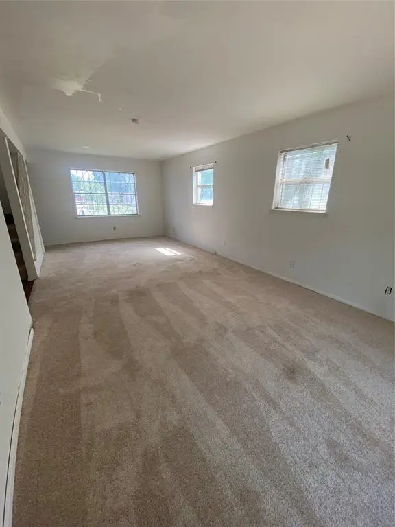 542 Shadyway Drive, Dallas, TX 75232