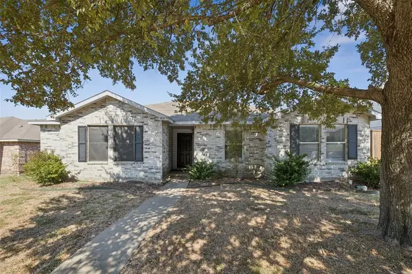 1438 Stewart Drive, Rockwall, TX 75032