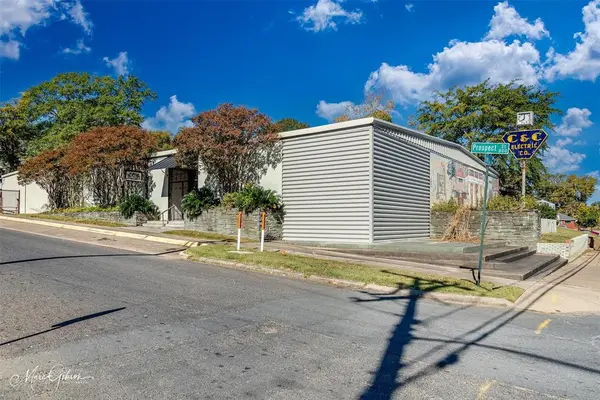 2430 Line Avenue, Shreveport, LA 71104