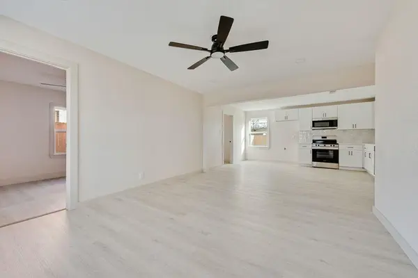 4313 Eastover Avenue, Fort Worth, TX 76119