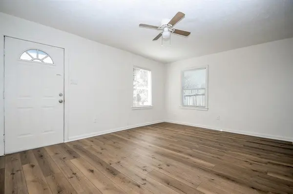 1511 Bernard Street, Pasadena, TX 77506