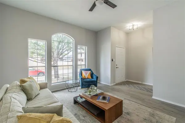 1937 Fox Meadow Trail, Grand Prairie, TX 75052