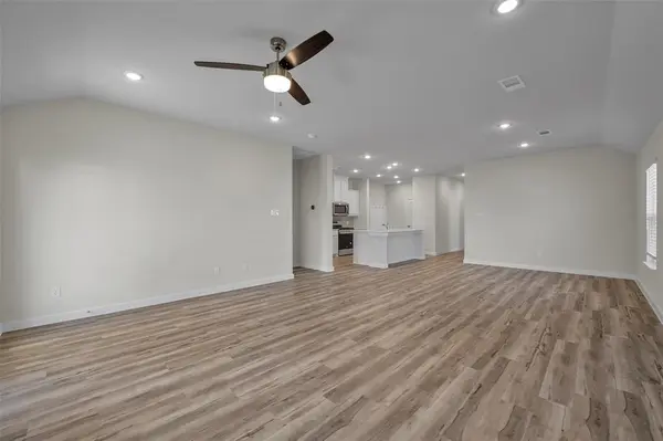 307 Sun Harvest Drive, Royse City, TX 75189