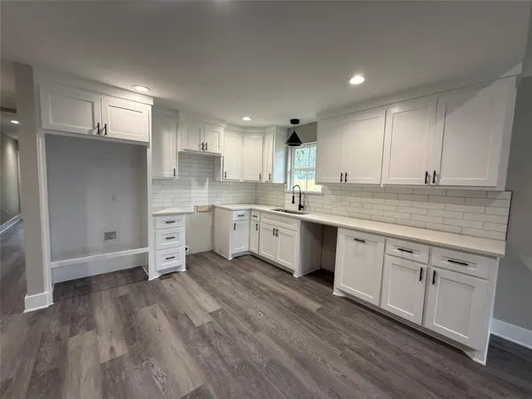 2612 W Park Row, Corsicana, TX 75110