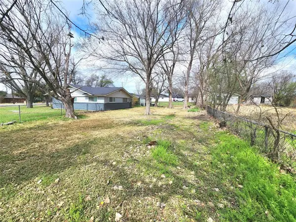 204 Ranch House Road, Willow Park, TX 76087