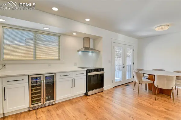 2855 Villa Loma DR, Colorado Springs, CO 80917