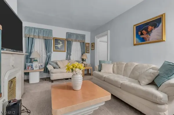 128 S Arlington Ave, East Orange City, NJ 07018