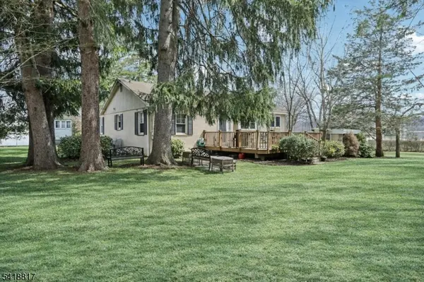 516 Monroe St, Hackettstown Town, NJ 07840