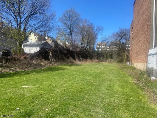 1594 Maple Ave, Hillside Twp., NJ 07205